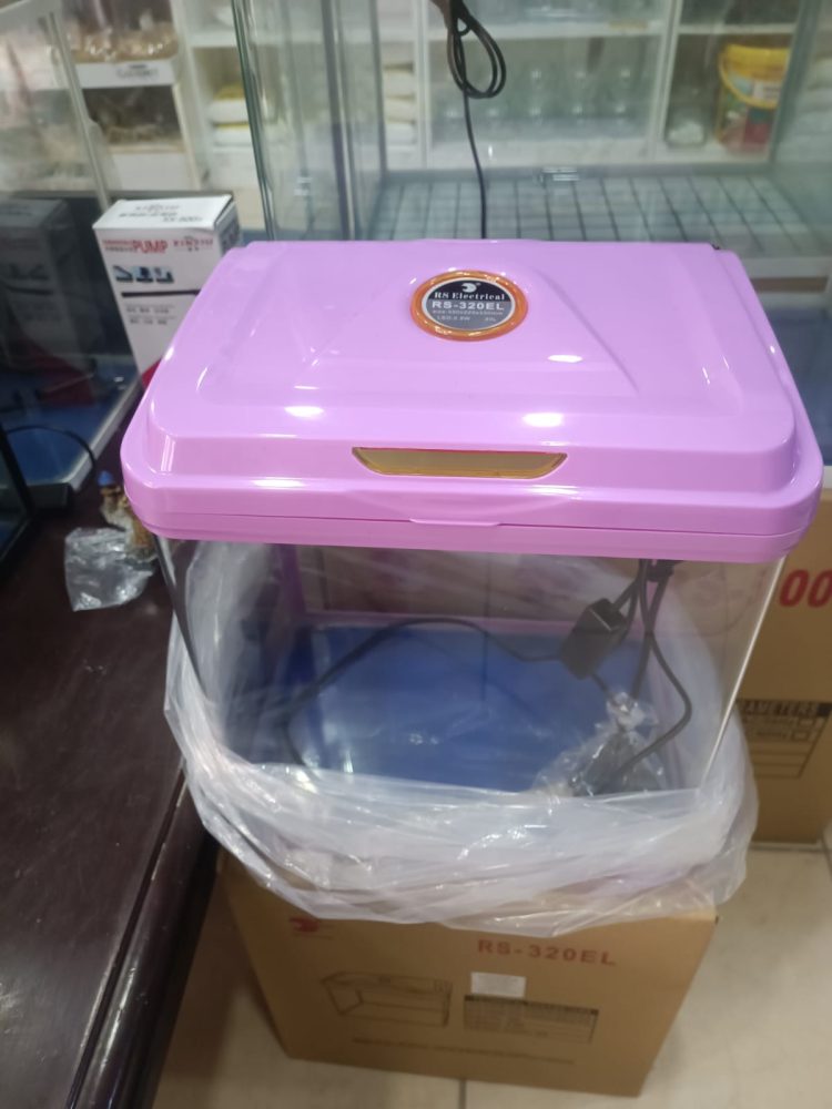 246(L)X180(W)X290(H) MM TEPE SUMP MOTORLU VE LAMBALI RS MARKA AKVARYUM KUTU ÖLÇÜLERİ - Görsel 1