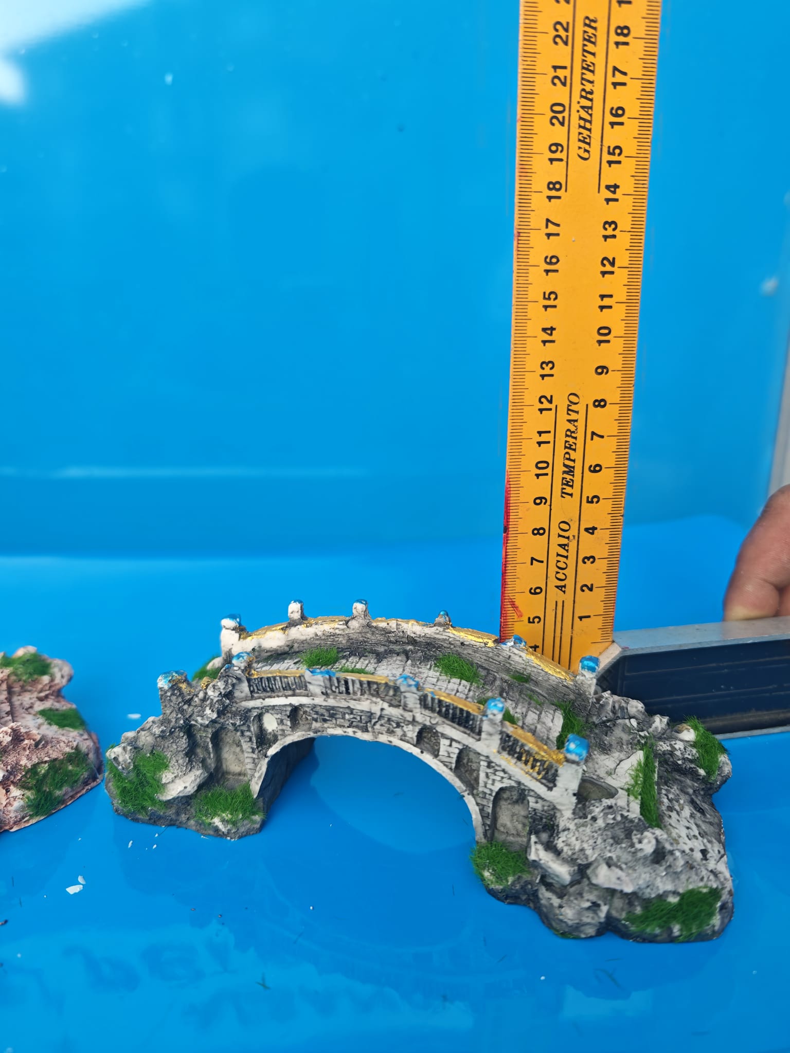 900e9ce5-a64c-448d-8076-edd6d425d850 KÖPRÜ 18X7X7 CM DOKUM SUYA SALINIM YAPMAZ BOYASI CIKMAZ - Görsel 1